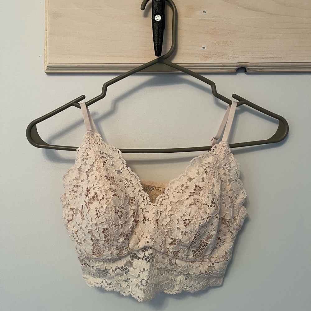 Lace Bralette in Cream